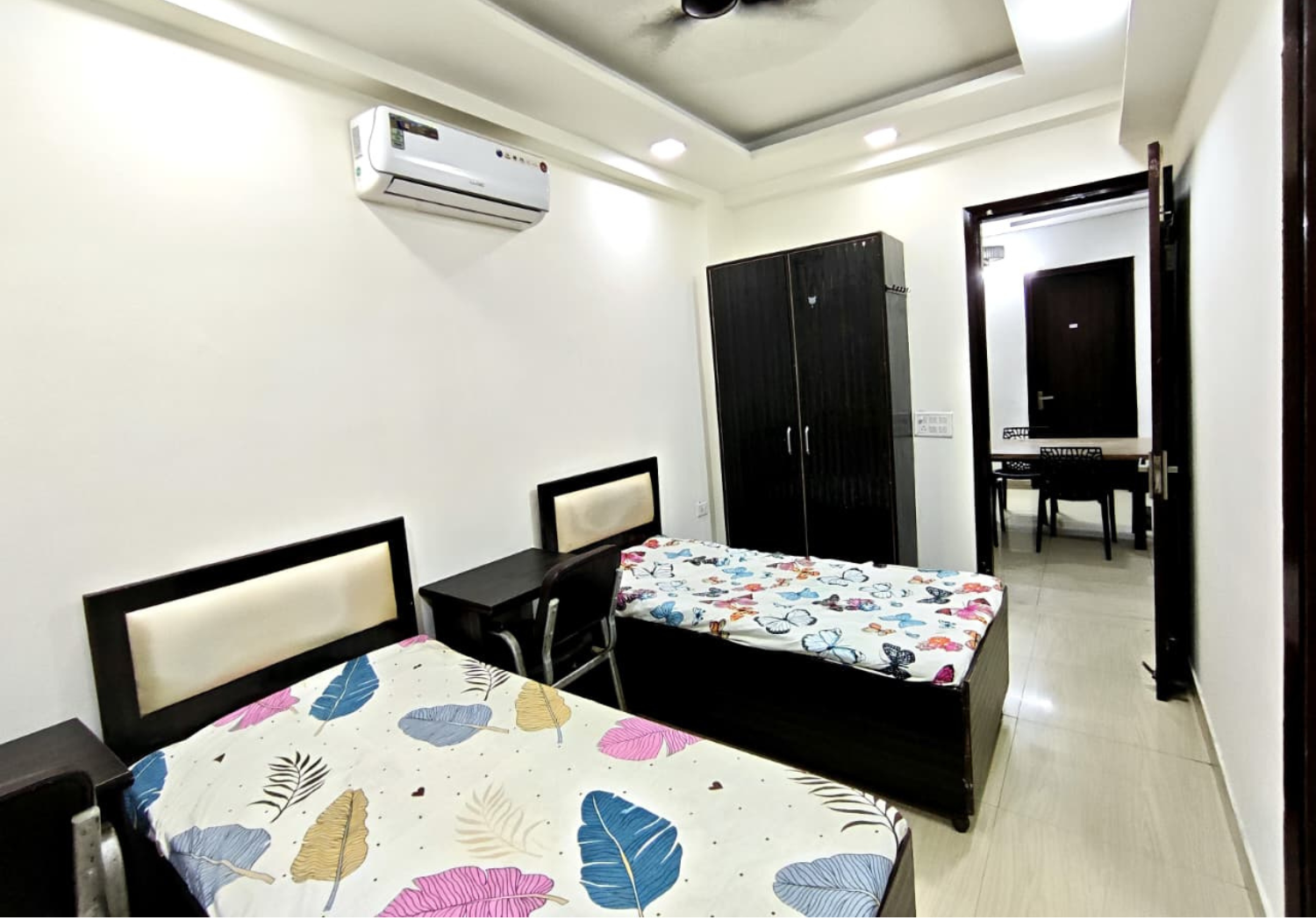 PG hostel near me for male